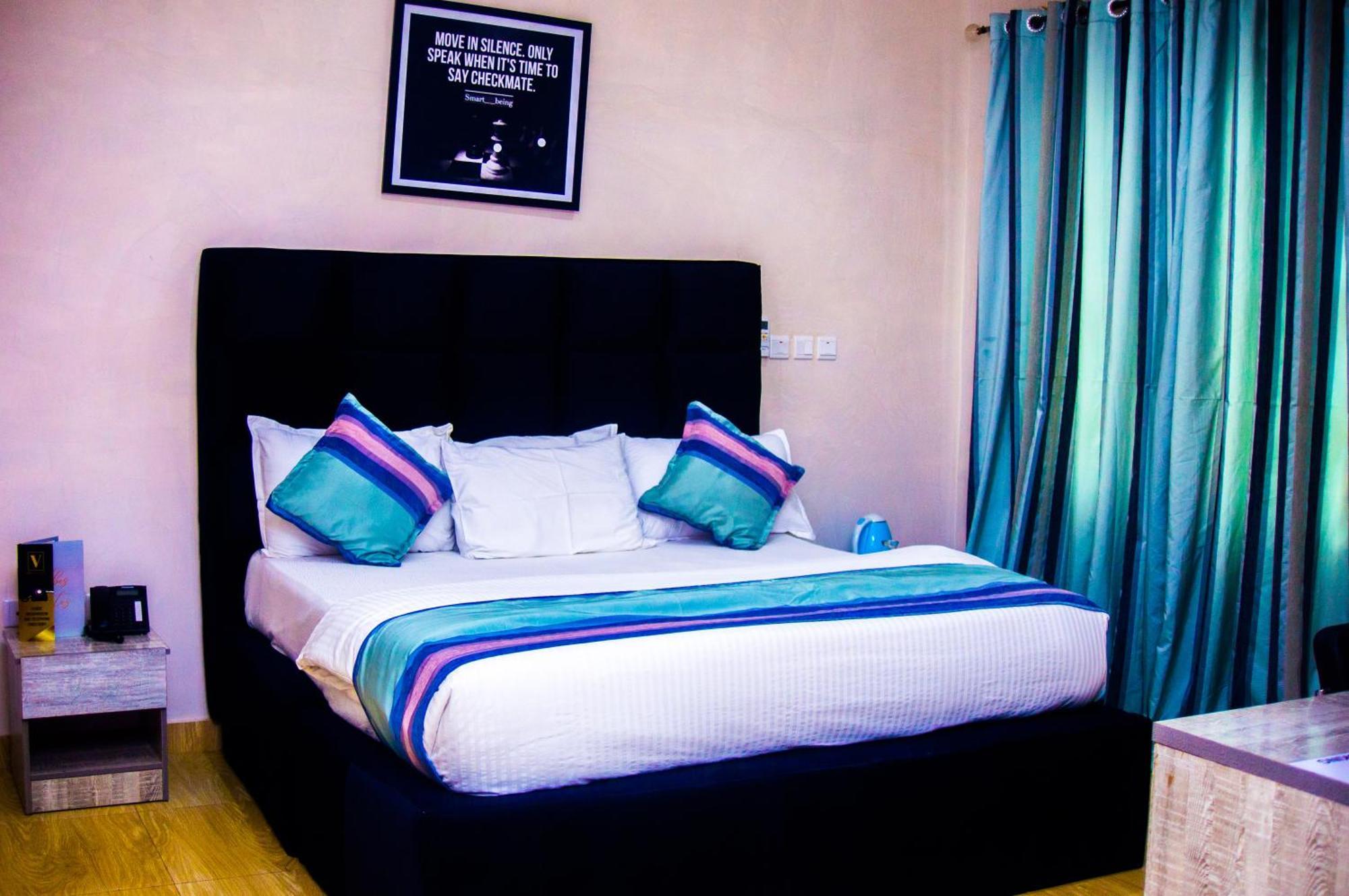 Vibes Suites Kaba Buitenkant foto