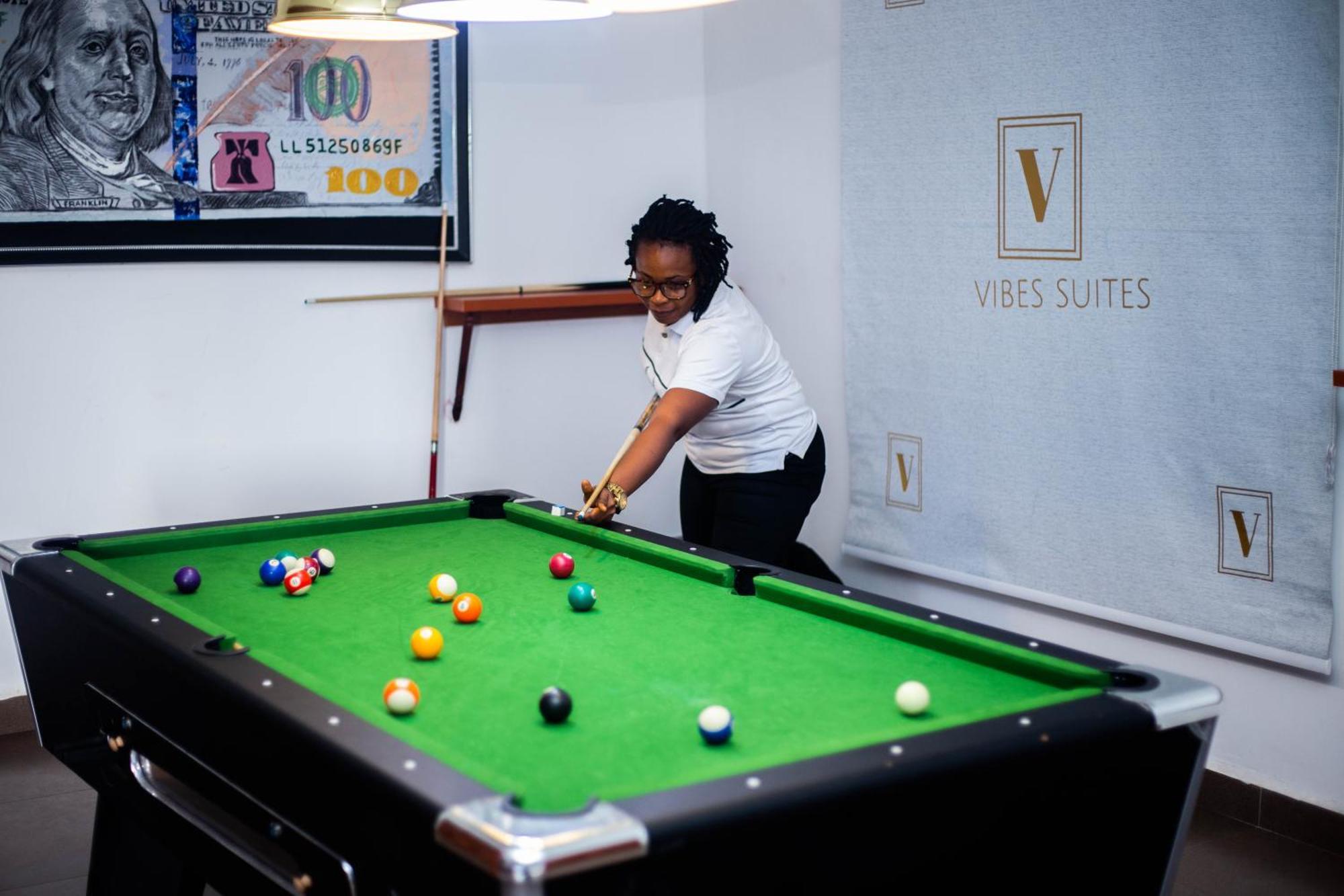 Vibes Suites Kaba Buitenkant foto